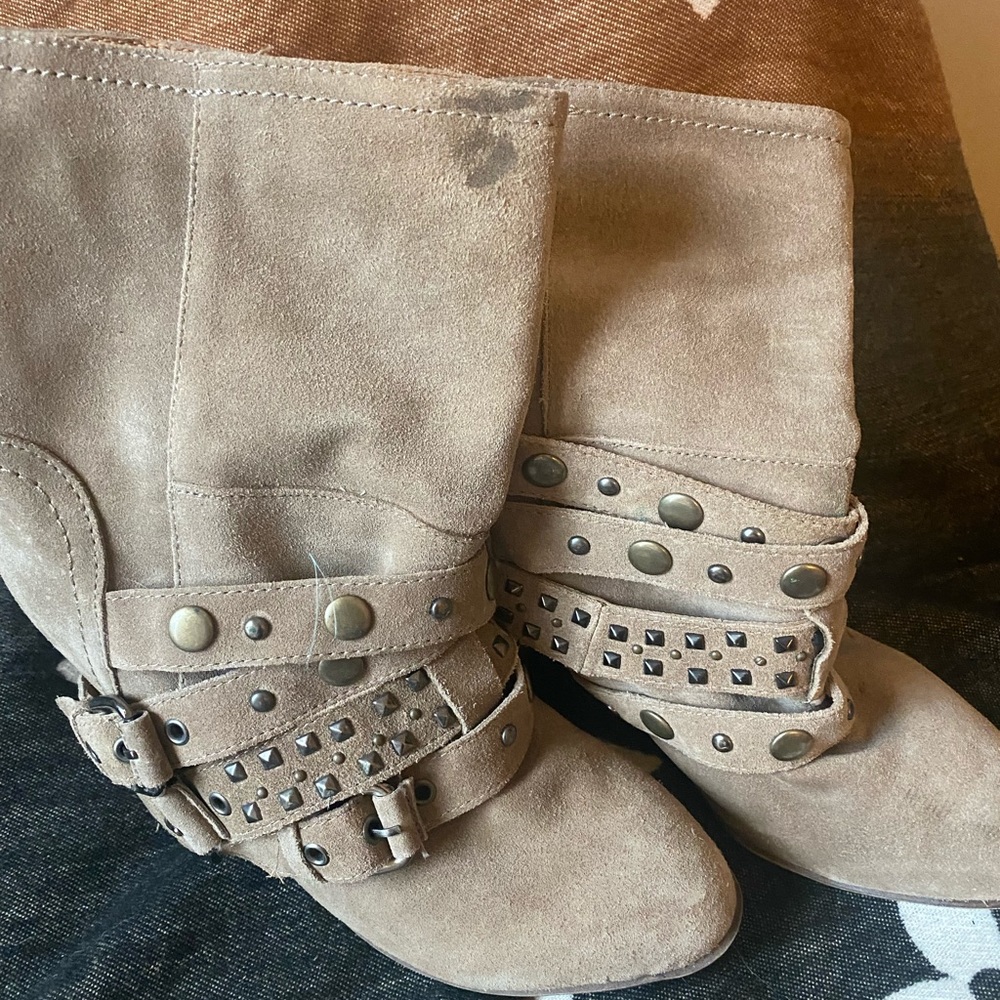 Western style size 7